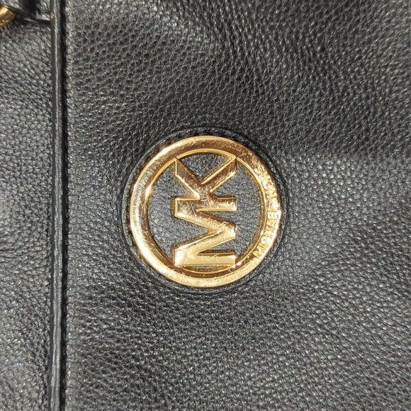 Michael Kors Crossbody Purse - Picture 11 of 13